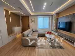 250721101344_living room.jpg